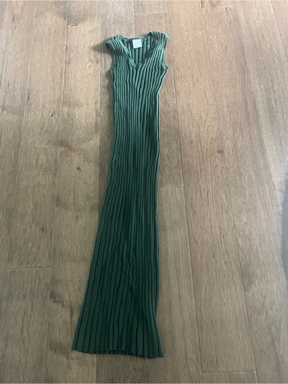 Varley Christine pointelle Ribbed V-Neck Maxi Dress - Picture 8 of 8